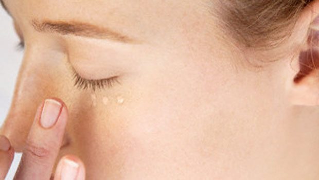 Göz altı morlukları nasıl tedavi edilir?