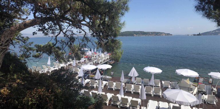 The Princes’ Islands: Istanbul’s Tranquil Paradise and A Guide to Büyükada’s Beltur Beach